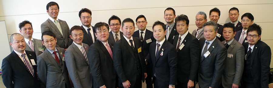 本気でビジネス革命委員会が全力でサポートします。