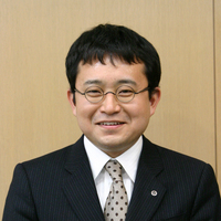 鈴木 大介委員長